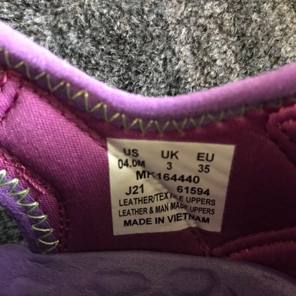 Merrell Girls' Water Sandals - Purple/Pink Multi - Size 4 - Picture 9 of 10